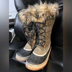 Sorel Joan of Arctic Tall Winter Boots size 7 US 38 EU